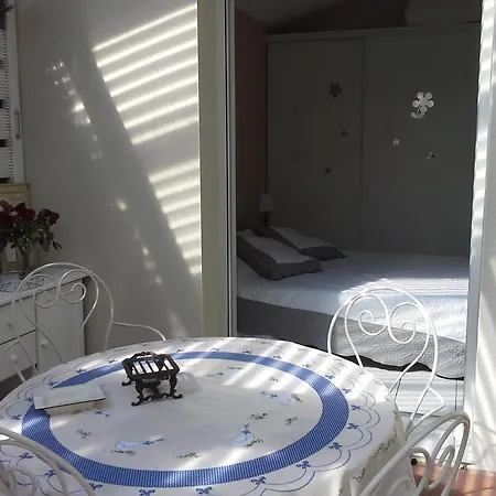 Tiny House Et ホームステイ